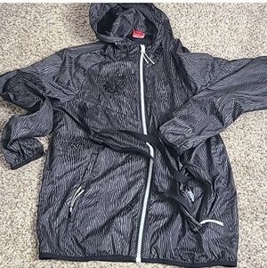 Nike Washinton State Cougars Black and Gray Reflective Packable Jacket